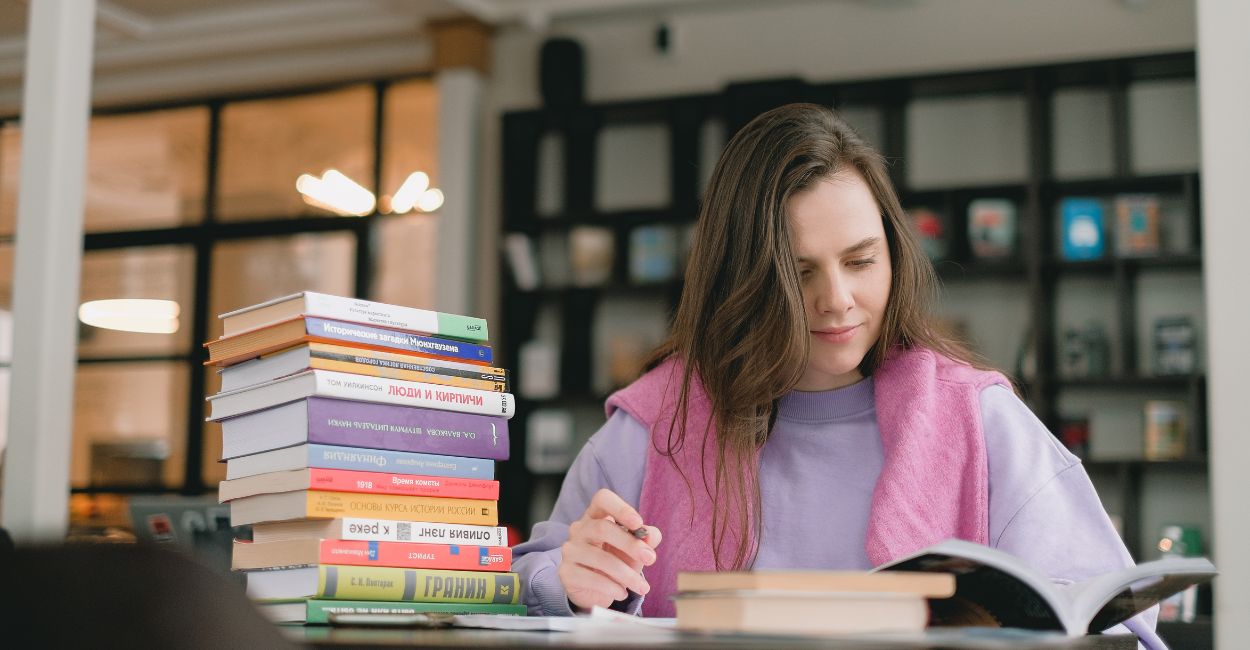 Content writing in 2025 isn’t just booming—it’s redefining branding. Discover why original storytelling, SEO intent, and emotional writing matter more than ever.